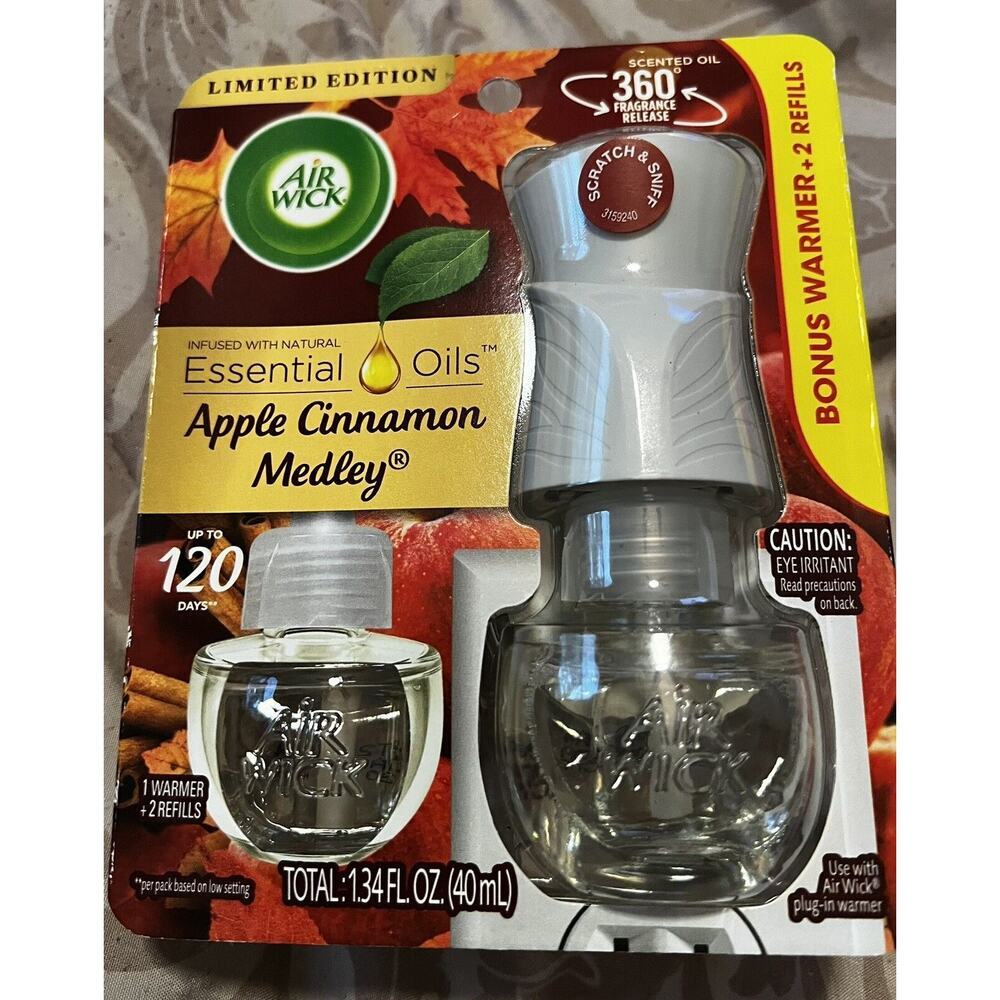 Air Wick PlugIn Scented Oil Warmer 2 Refills Apple Cinnamon Medley NEW AIRWICK
